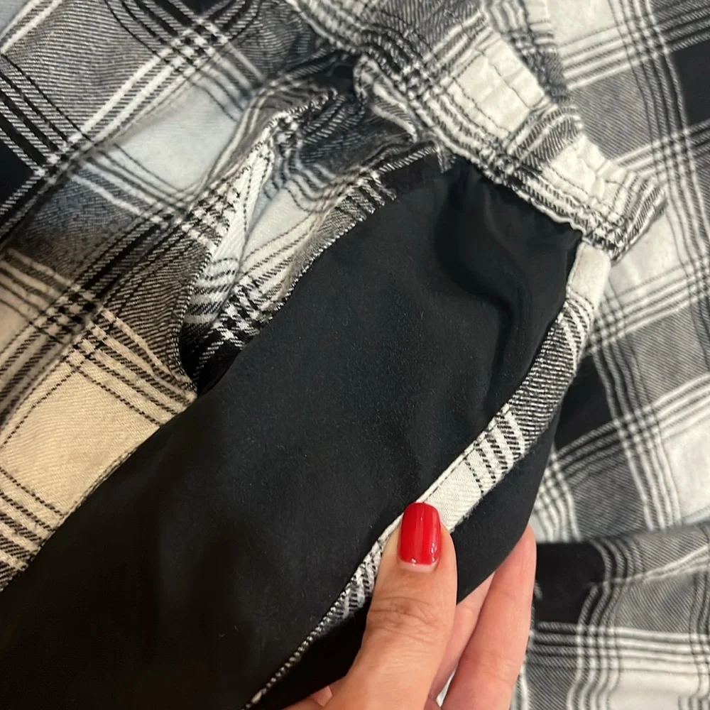 Abercrombie and Fitch Plaid Black and White Pajama set